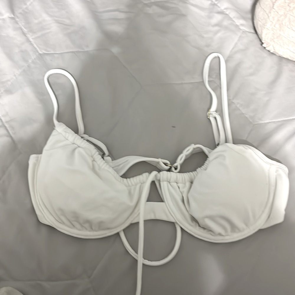 white bathing suit top w/ adjustable straps
